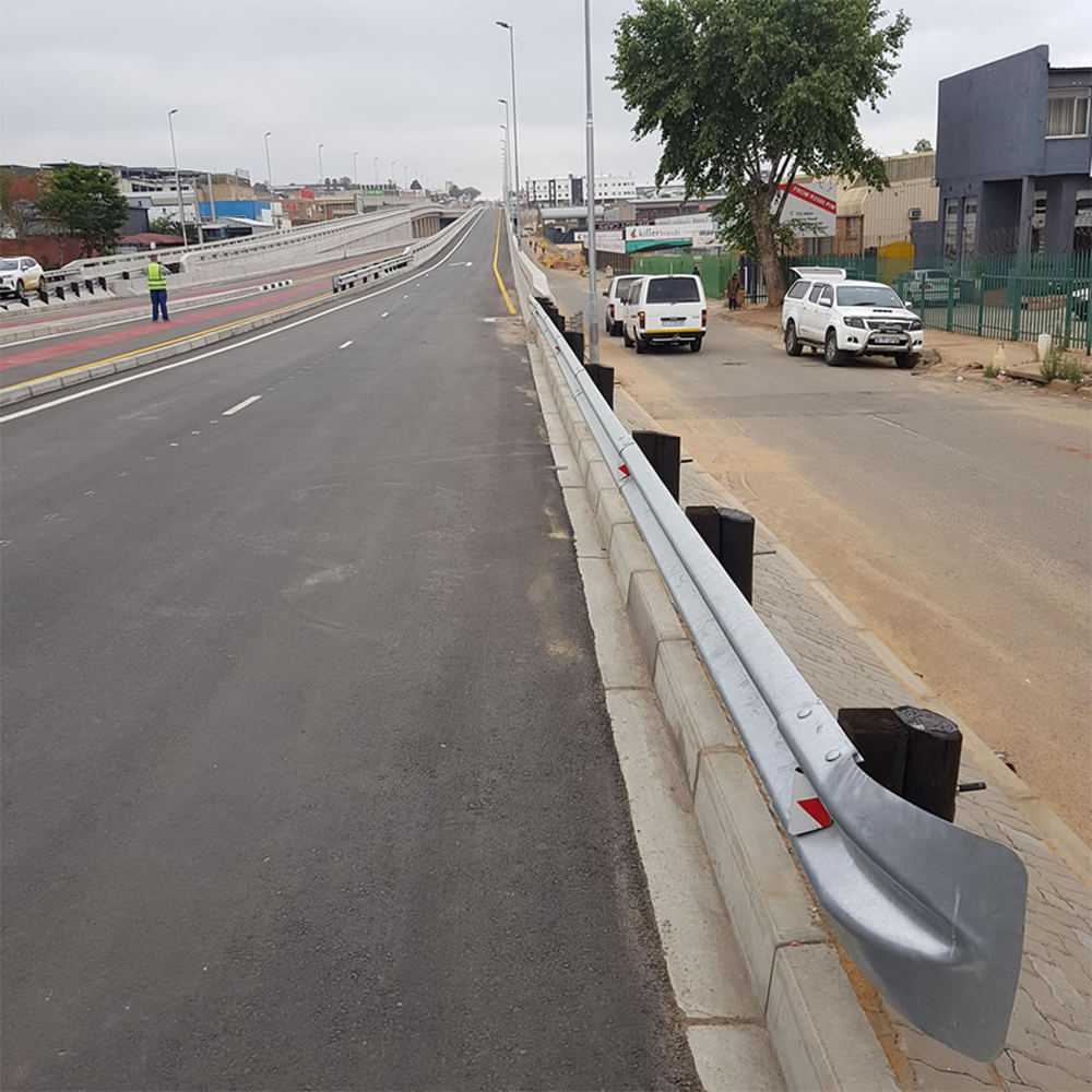 Watt Street, Gauteng G02 1000x1000